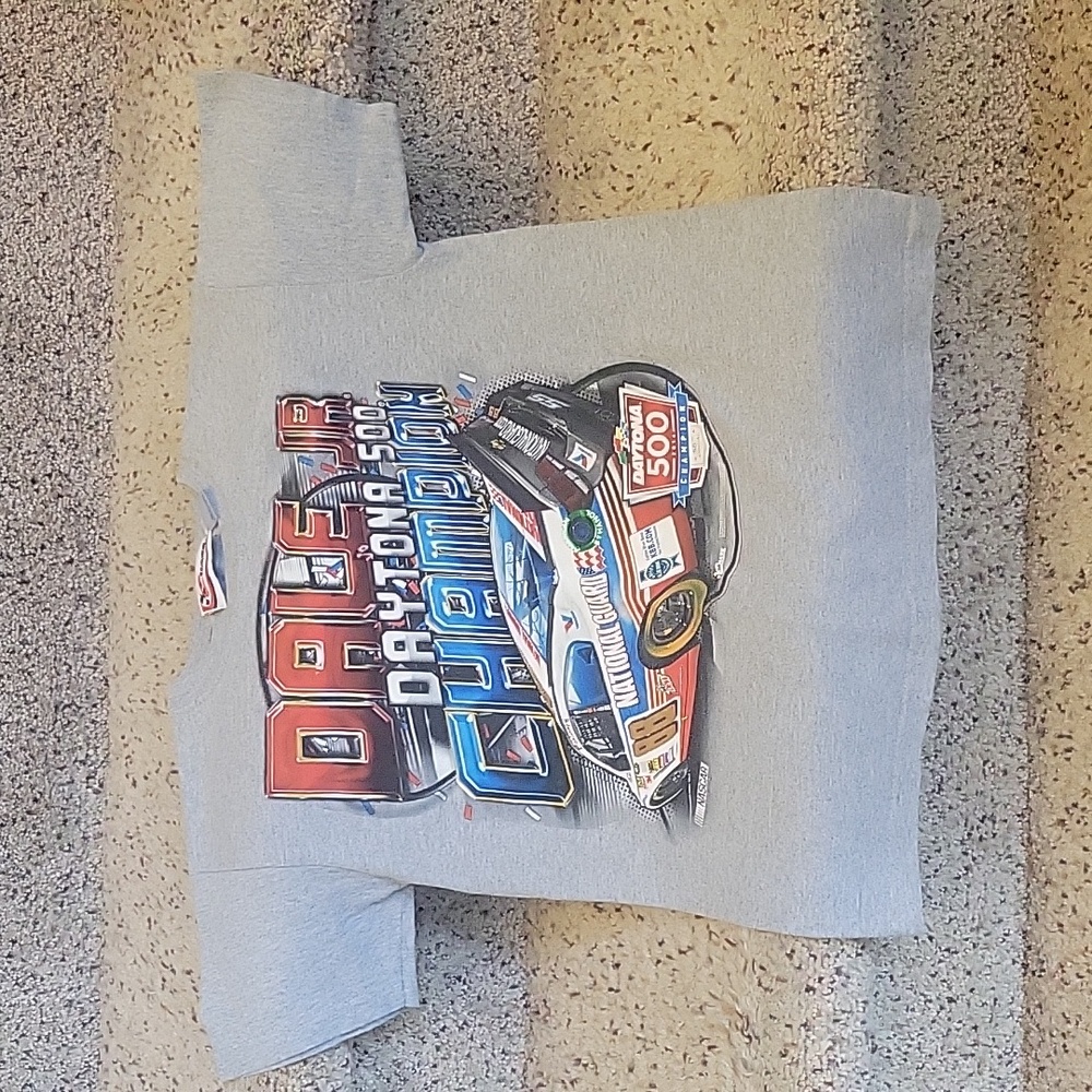 NASCAR Dale Earnhardt Jr youth Daytona Champion tshirt 8 medium